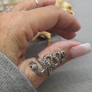 925 Sterling Silver SNAKE Ring>Black Onyx Eyes>Snake Ring,Onyx ring,Serpent ring